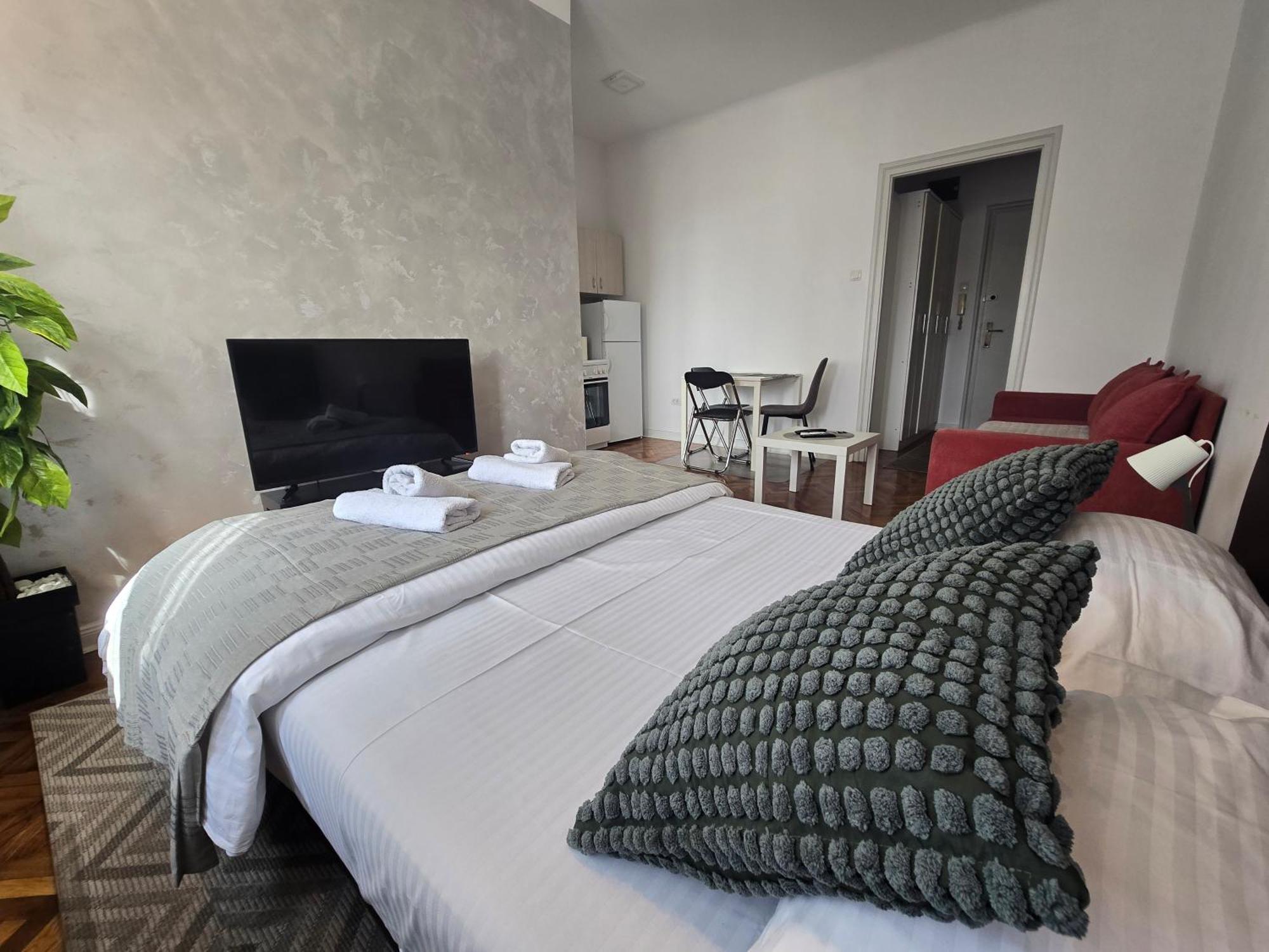 Marcel Apartments Belgrado Esterno foto